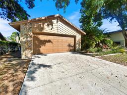 Picture of 3410 Cade Lane, Valrico, FL 33596