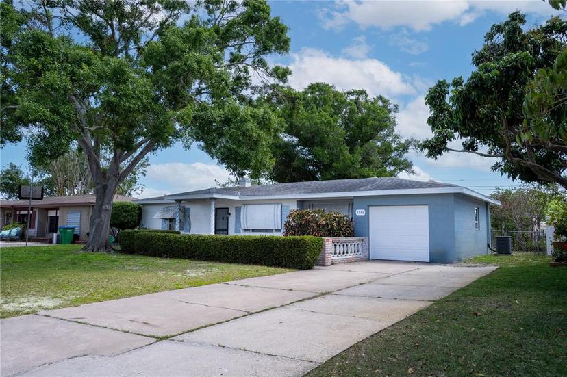 Picture of 5948 51St Avenue N, Kenneth City FL 33709