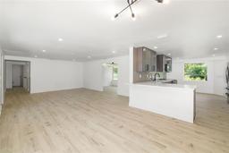 Picture of 7158 S Leewynn Drive, Sarasota, FL 34240