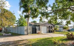 Picture of 3961 15Th Avenue N, St Petersburg, FL 33713