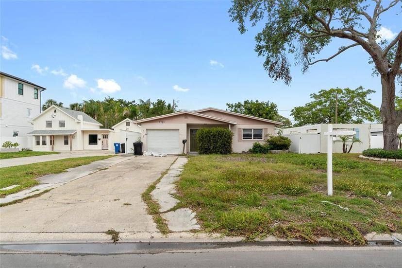 Picture of 1759 Massachusetts Avenue Ne, St Petersburg FL 33703