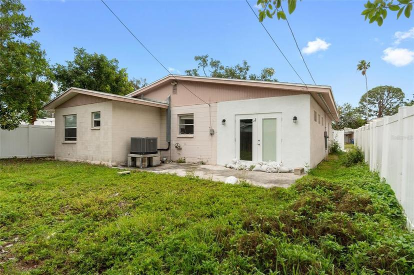 Picture of 1759 Massachusetts Avenue Ne, St Petersburg FL 33703