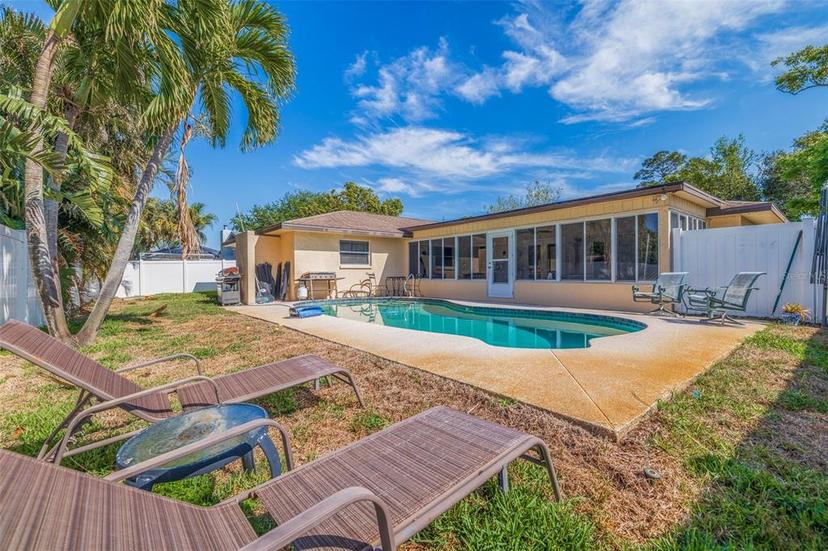 Picture of 13501 91St Avenue, Seminole FL 33776