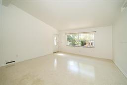 Picture of 310 Deer Park Avenue, Temple Terrace, FL 33617