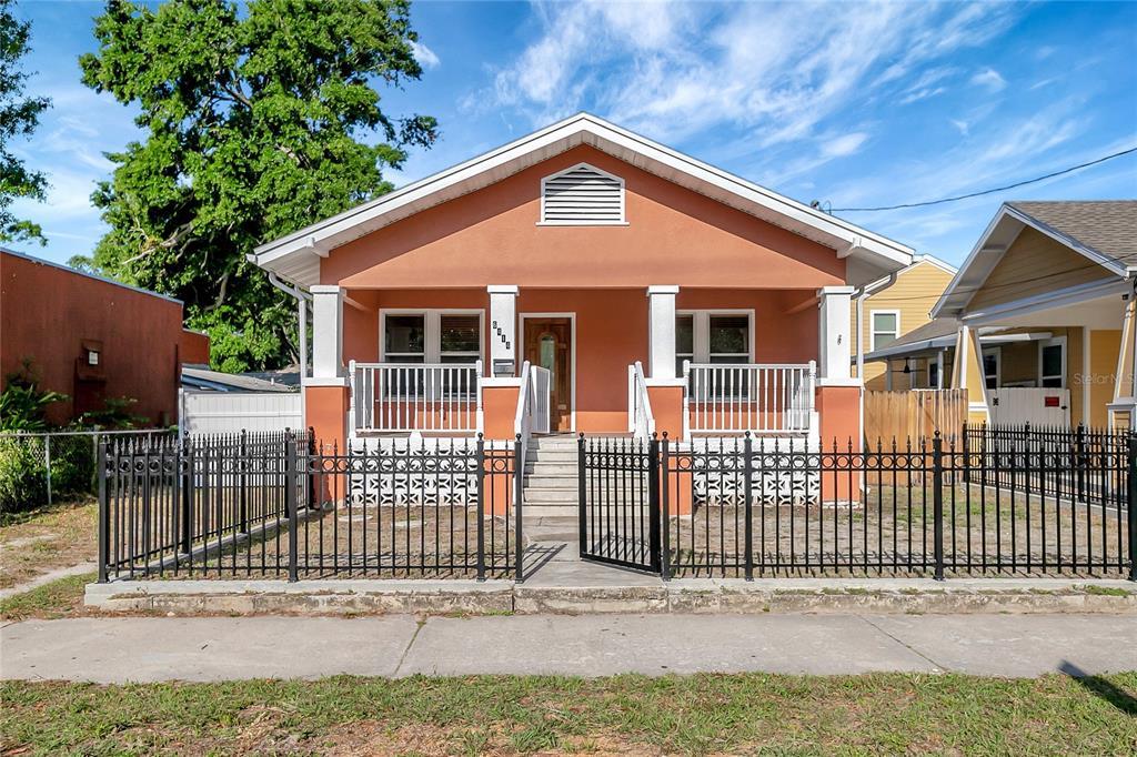 Picture of 6414 N Central Avenue, Tampa, FL 33604
