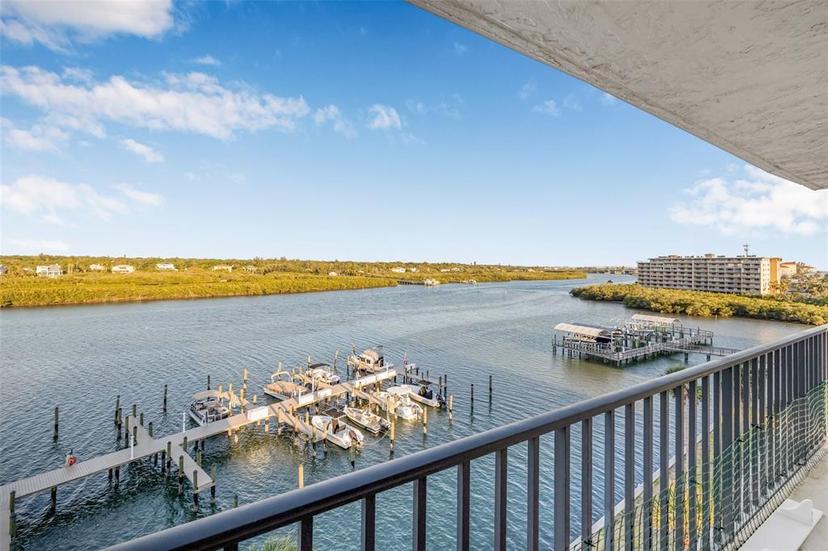Picture of 19531 Gulf Boulevard Unit 601, Indian Shores FL 33785