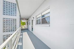 Picture of 5660 80Th Street N Unit D207, St Petersburg, FL 33709