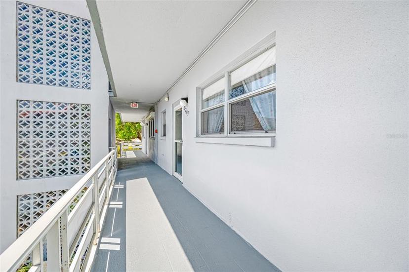 Picture of 5660 80Th Street N Unit D207, St Petersburg FL 33709