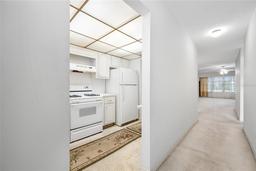 Picture of 5660 80Th Street N Unit D207, St Petersburg, FL 33709