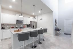 Picture of 7352 Oakmoss Loop, Davenport, FL 33837