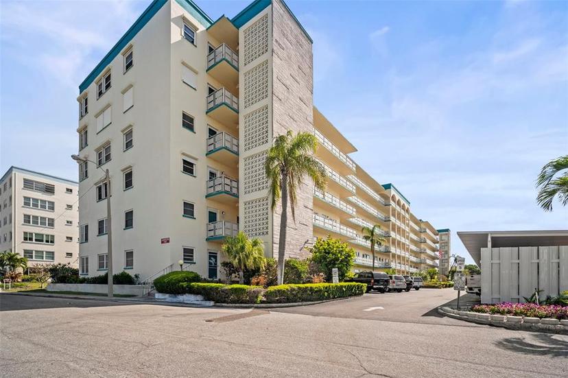 Picture of 2960 59Th Street S Unit 615, Gulfport FL 33707