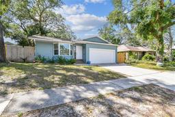 Picture of 35 Harbor Oaks Circle, Safety Harbor, FL 34695