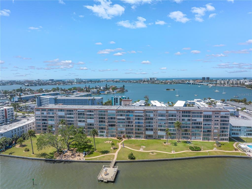 Picture of 1847 Shore Drive S Unit 507, South Pasadena, FL 33707