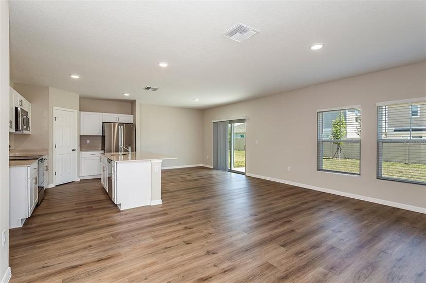 Picture of 4031 Gardenia Avenue, Lake Hamilton FL 33851