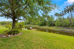Picture of 5826 Oak Mill Terrace, Palmetto, FL 34221