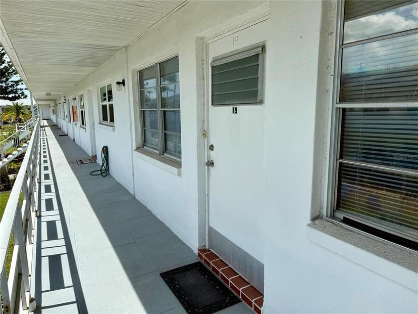 Picture of 5875 18Th Street N Unit 19, St Petersburg FL 33714