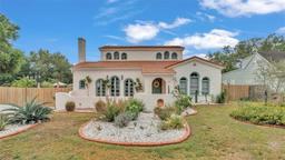 Picture of 743 E Edgewood Drive, Lakeland, FL 33803
