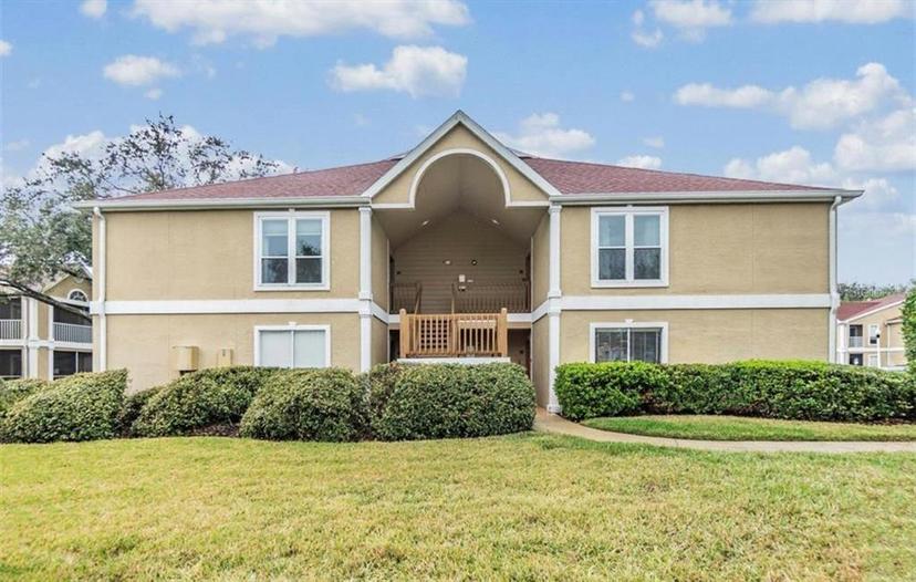 Picture of 9481 Highland Oak Drive Unit 715, Tampa FL 33647