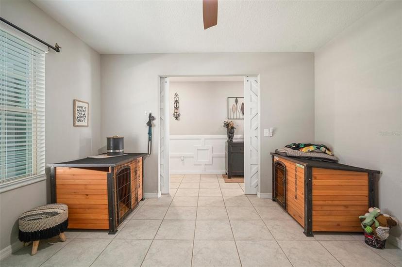 Picture of 1547 Golden Glow Drive, Ruskin FL 33570