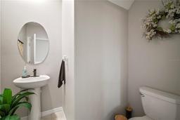 Picture of 1547 Golden Glow Drive, Ruskin, FL 33570