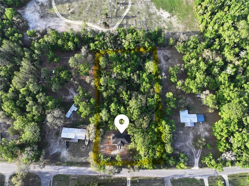 Picture of 567 School Street, Bronson FL 32621