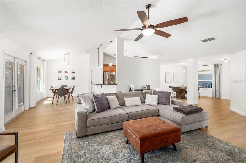 Picture of 1624 Malcolm Pointe Drive, Winter Garden FL 34787