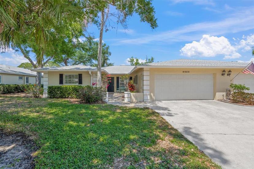 Picture of 5623 Palm Aire Drive, Sarasota FL 34243
