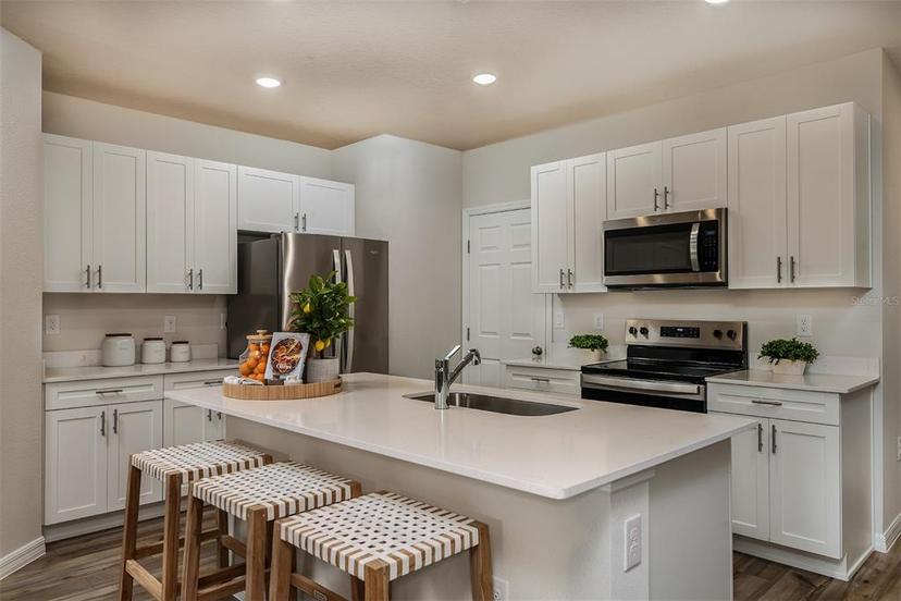 Picture of 3787 King Hill Drive, Haines City FL 33844
