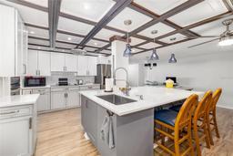 Picture of 2929 Siesta Drive, Venice, FL 34293