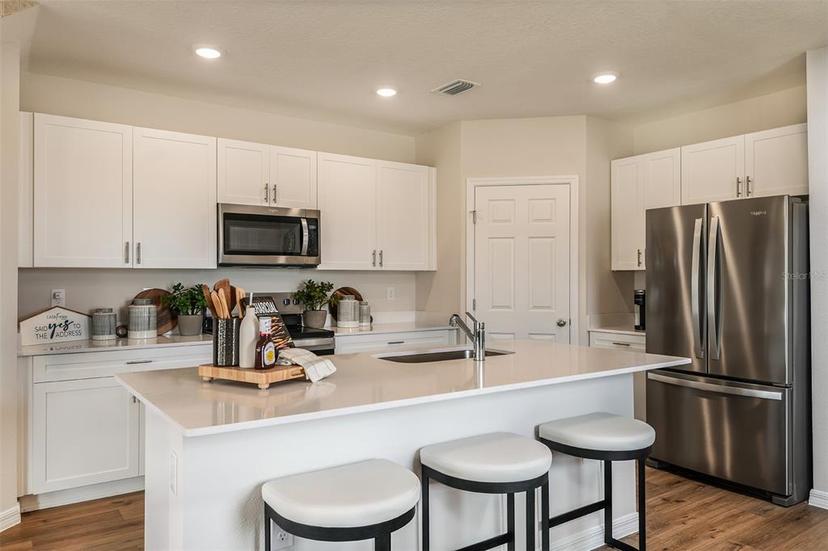 Picture of 3799 King Hill Drive, Haines City FL 33844