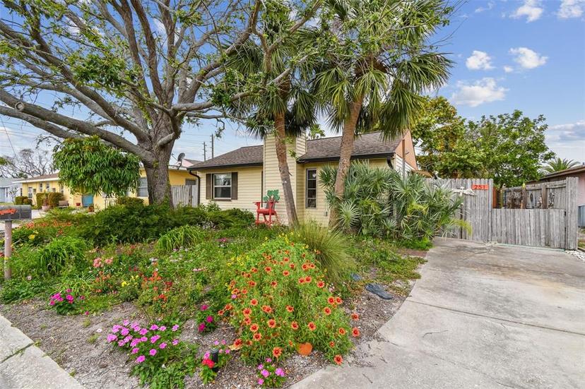 Picture of 251 72Nd Avenue, St Pete Beach FL 33706