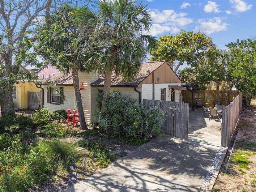 Picture of 251 72Nd Avenue, St Pete Beach FL 33706