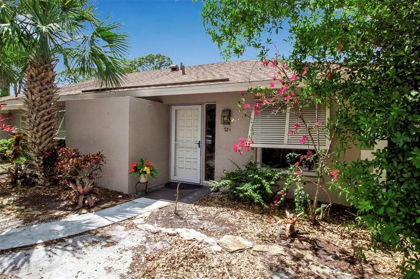 Picture of 721 N Jefferson Avenue Unit 721, Sarasota FL 34237