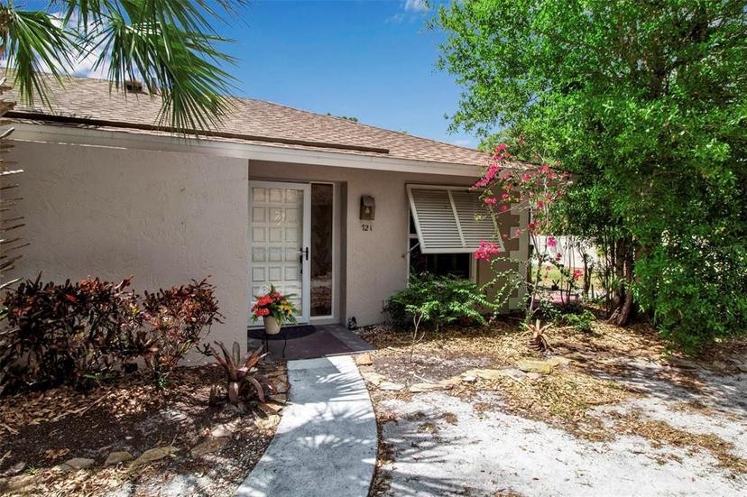 Picture of 721 N Jefferson Avenue Unit 721, Sarasota FL 34237