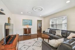 Picture of 503 N Macdill Avenue, Tampa, FL 33609
