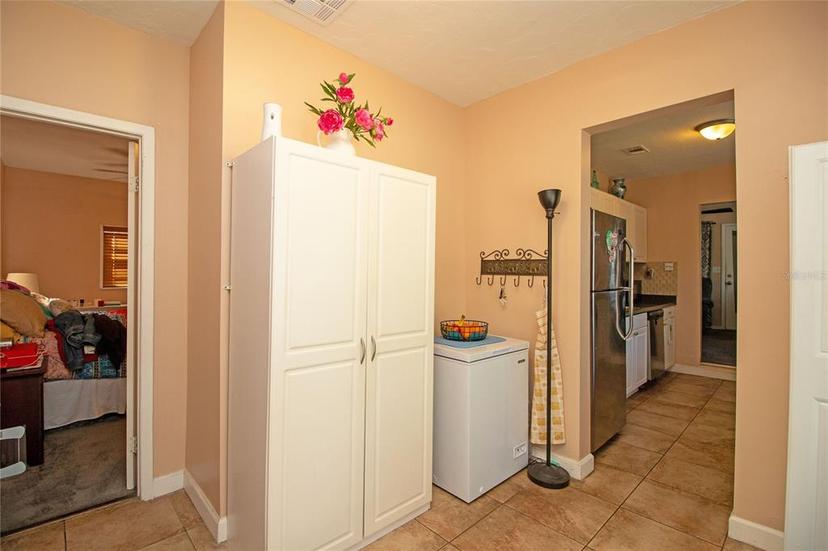 Picture of 2132 40Th Avenue N, St Petersburg FL 33714