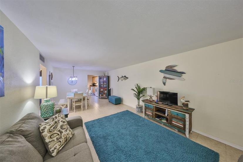 Picture of 5155 9Th Avenue N Unit 102, St Petersburg FL 33710
