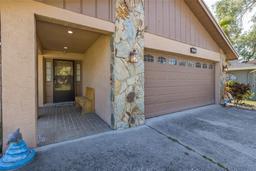 Picture of 512 Winding Willow Drive, Palm Harbor, FL 34683