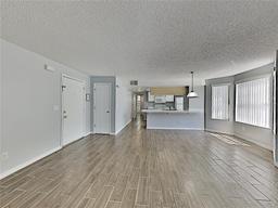 Picture of 2442 Sweetwater Club Cir Unit 43, Kissimmee, FL 34746