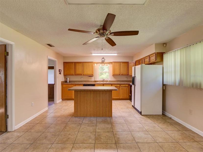 Picture of 10166 Cr 671, Bushnell FL 33513