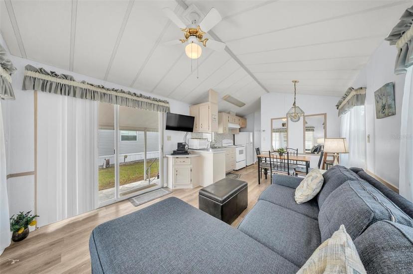 Picture of 2511 Limewood Avenue, Clermont FL 34714