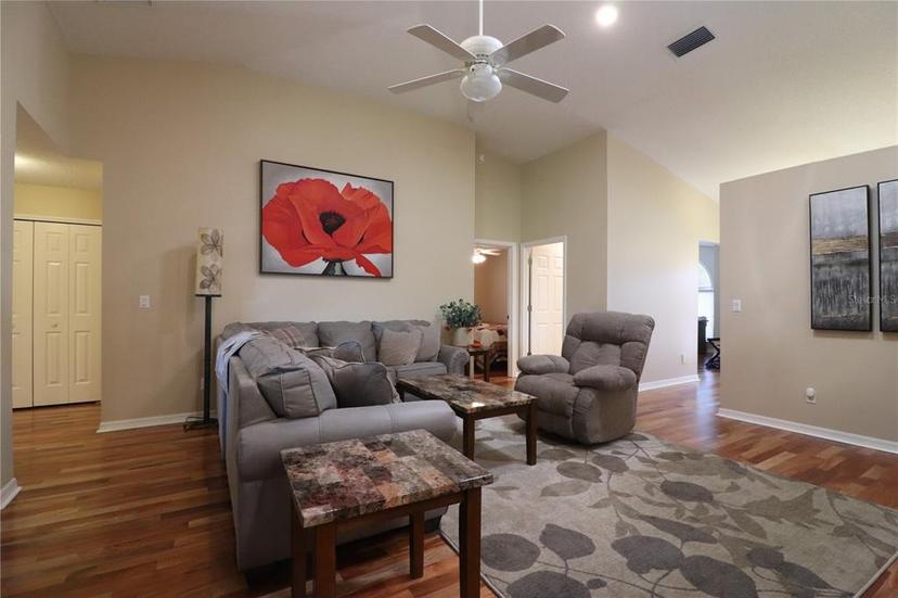 Picture of 5408 Queen Victoria Drive, Leesburg FL 34748