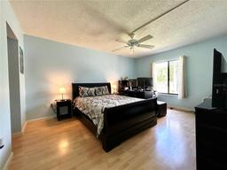 Picture of 1423 Pine Glen Lane Unit D2, Tarpon Springs, FL 34688