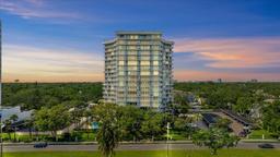 Picture of 2611 Bayshore Boulevard Unit 207, Tampa, FL 33629