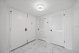 Picture of 2611 Bayshore Boulevard Unit 207, Tampa, FL 33629