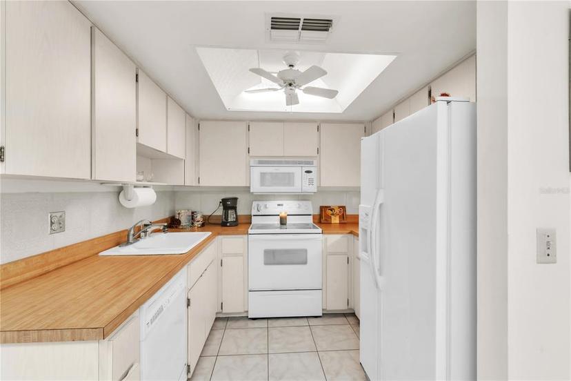 Picture of 2241 Shelly Drive Unit D, Palm Harbor FL 34684