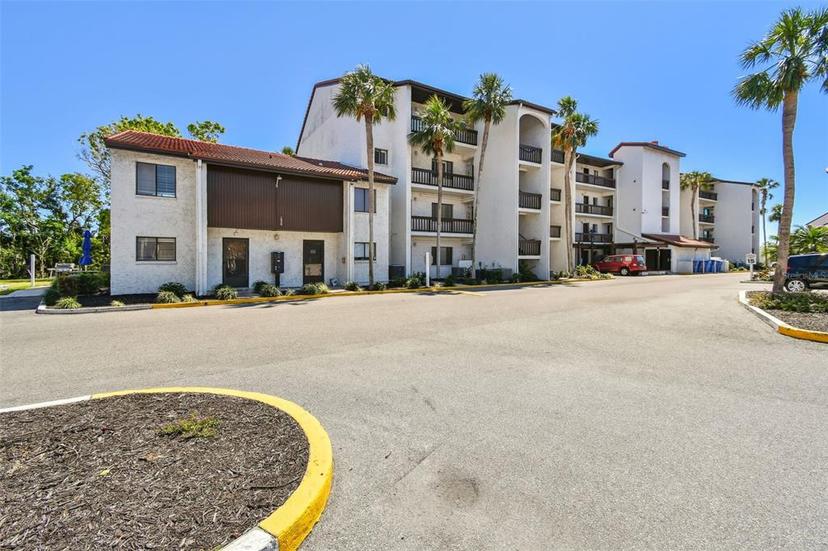 Picture of 1624 Stickney Point Road Unit 24-206, Sarasota FL 34231