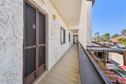 Picture of 1624 Stickney Point Road Unit 24-206, Sarasota, FL 34231
