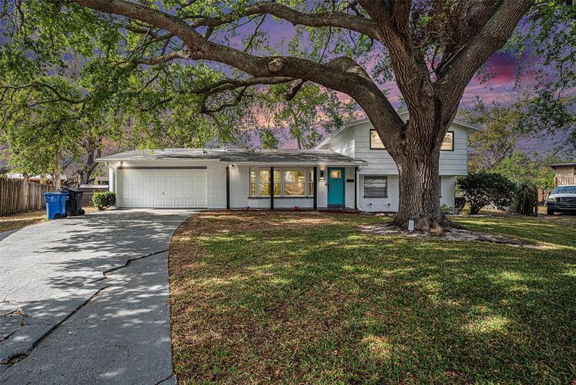 Picture of 6808 Mornay Court, Tampa FL 33615