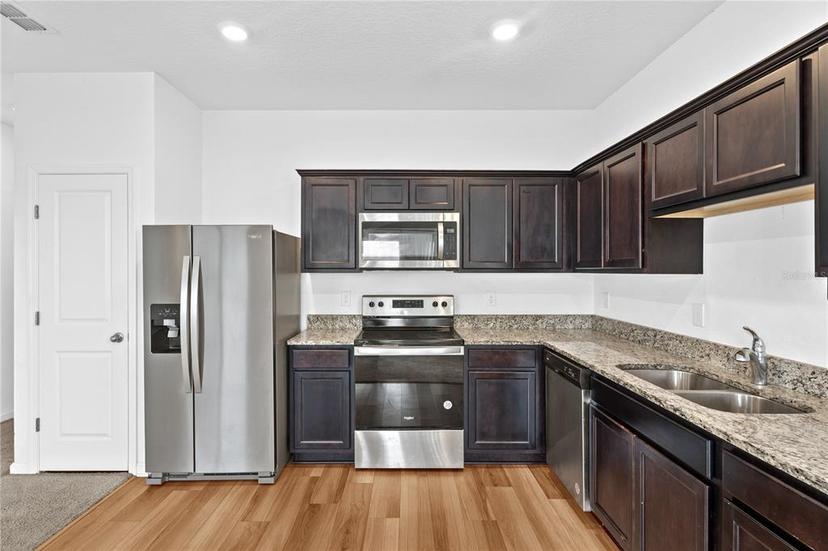 Picture of 597 Madison Drive, Davenport FL 33837